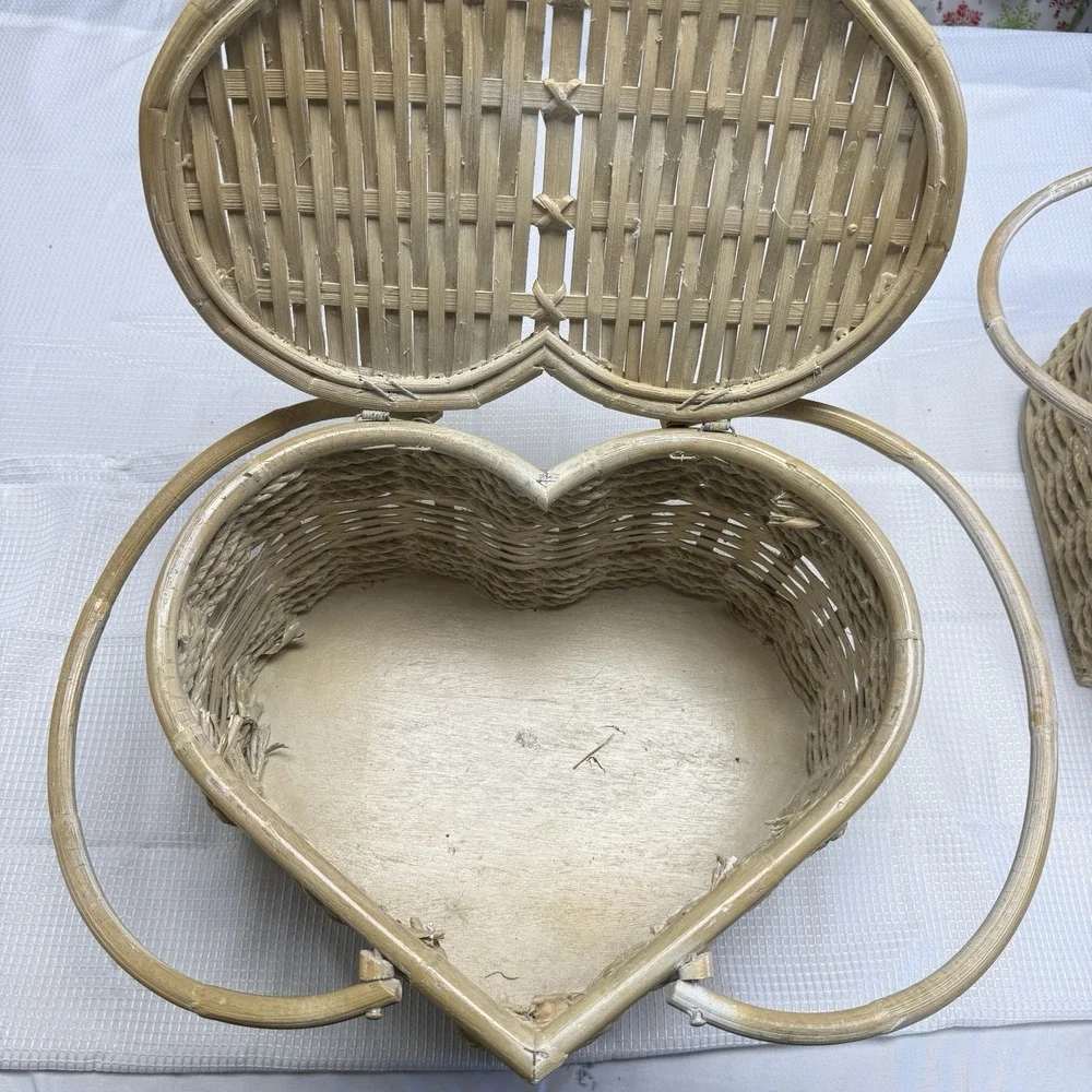 Vintage Heart Shaped Picnic Basket Large Sturdy Classic Woven Wicker Whitewash